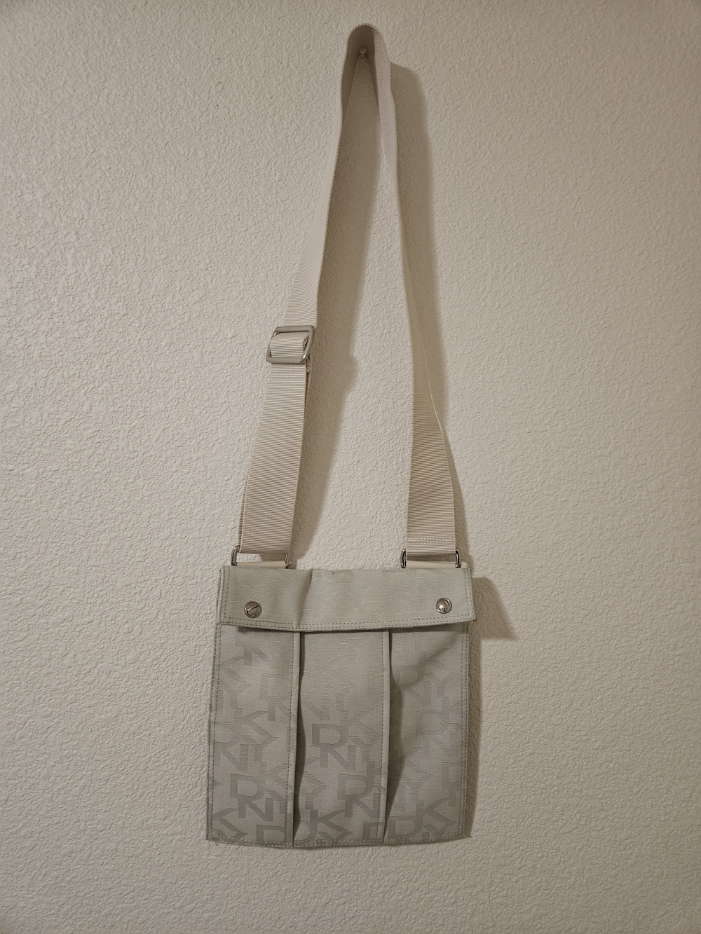 Euc DKNY Light Beige Monogram Tote with Black Interior Plaque